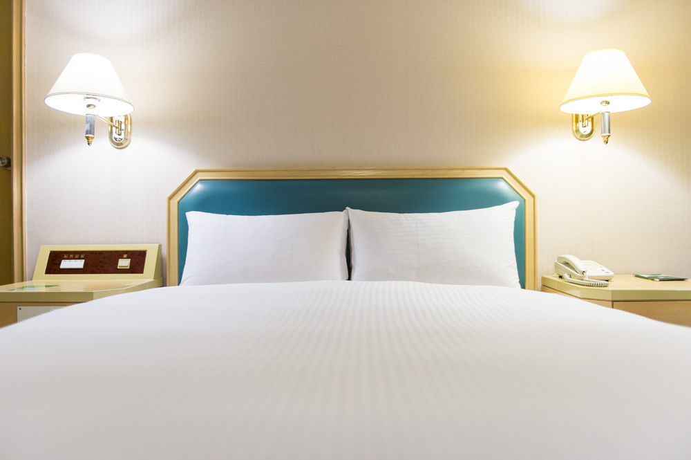 Santos Hotel Tajpej Kültér fotó